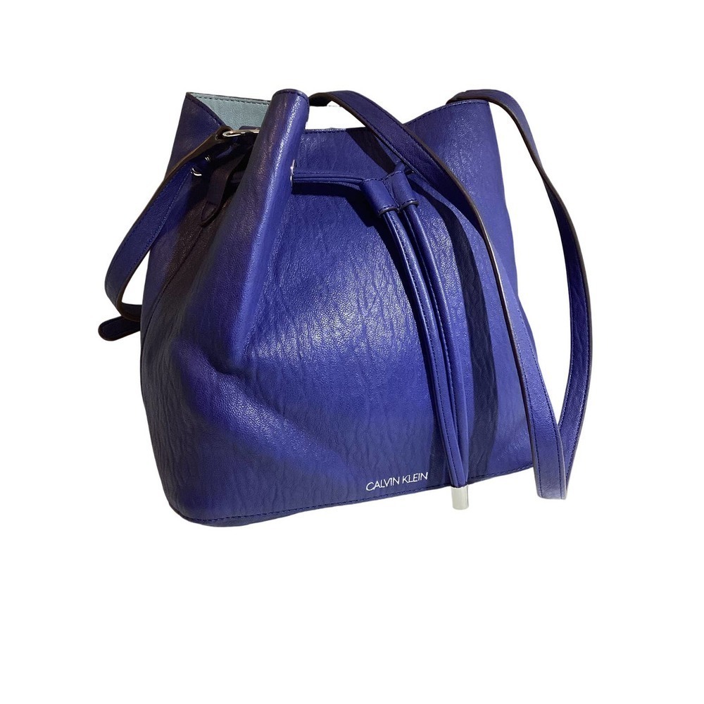 Calvin klein bucket bag H:10.5”xW:10”xD6”